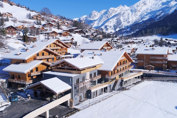 Foto van Chalet in La Clusaz met Zwembad & Spa - Vakantiehuis in La Clusaz - ExteriorWinter