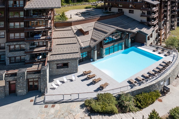 Foto van Berguitzicht vakantiehuis met balkon voor 8 - Vakantiehuis in Flaine - PoolOfHouse