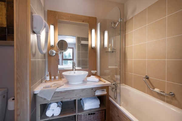 Foto van Berguitzicht vakantiehuis met balkon voor 8 - Vakantiehuis in Flaine - BathRoom