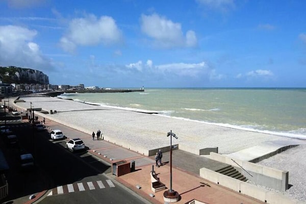 Foto van Appartement in Mers-les-Bains met zeezicht - Vakantiehuis in Mers-les-Bains - Untagged