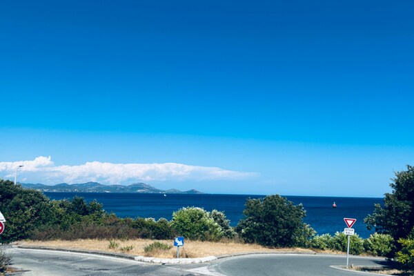Foto van Villa in Les Issambres bij de Zee - Vakantiehuis in Les Issambres - AreaSummer5KM