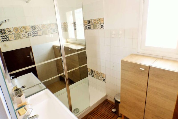 Foto van Appartement in Les Sablettes met uitzicht op zee - Vakantiehuis in LA SEYNE SUR MER - Untagged