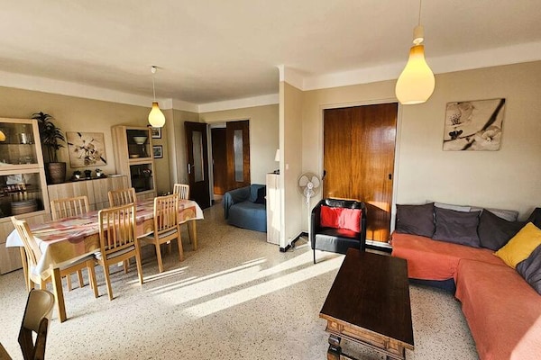 Foto van Appartement in Les Sablettes met uitzicht op zee - Vakantiehuis in LA SEYNE SUR MER - Untagged
