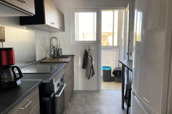 Foto van Appartement in Les Sablettes met uitzicht op zee - Vakantiehuis in LA SEYNE SUR MER - Untagged