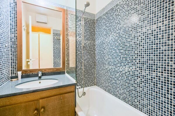 Foto van 2-kamerappartement Selectie (7 personen) - Vakantiehuis in Saint Raphaël - 