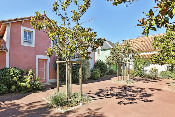 Foto van Bourgenay Flat nabij de kusthellingen - Vakantiehuis in Talmont Saint Hilaire - ExteriorSummer