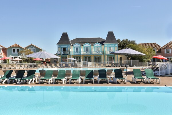 Foto van Bourgenay Flat nabij de kusthellingen - Vakantiehuis in Talmont Saint Hilaire - PoolOfHouse