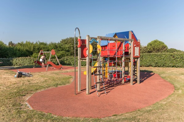 Foto van Bourgenay Flat nabij de kusthellingen - Vakantiehuis in Talmont Saint Hilaire - GardenSummer