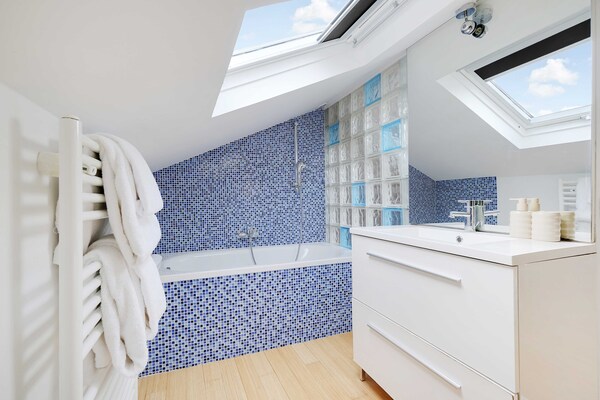 Foto van Huis met tuin - 4BR-7P- Asnières-sur-Seine - Vakantiehuis in Asnières-sur-Seine - BathRoom
