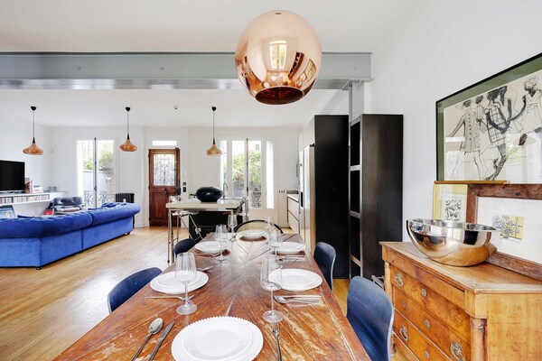 Foto van Huis met tuin - 4BR-7P- Asnières-sur-Seine - Vakantiehuis in Asnières-sur-Seine - DiningRoom