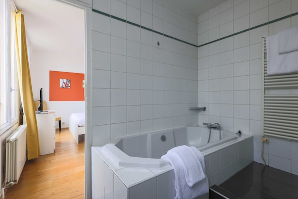Foto van Huis met tuin 4 slaapkamers/10 personen nabij Parijs - Untagged