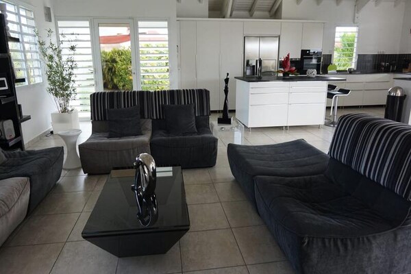 Foto van Reizigersboomvilla - Vakantiehuis in Saint François - 