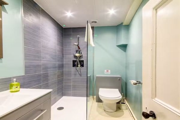 Foto van Boshuis in het centrum van het Forest of Dean - Vakantiehuis in Coleford - BathRoom