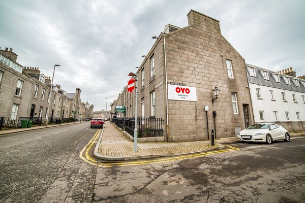 Foto van Brentwood Aberdeen City Centre - Standaard Dubbele Kamer - HotelExteriorSummer