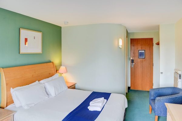 Foto van Belvilla Aberdeen Bridge Of Don Exhibition Centre - Standaard familie van 3 - BedRoom