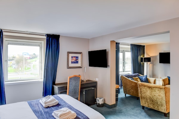 Foto van Belvilla Aberdeen Bridge Of Don Exhibition Centre - Standaard familie van 3 - BedRoom