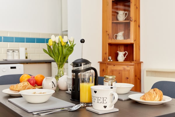 Foto van Mooi huisje in een landelijke ontsnapping, Geen storting - DiningRoom