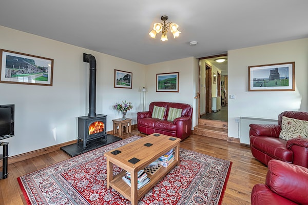 Foto van Cottage bij Cardigan Bay met bubbelbad - Vakantiehuis in Talybont - LivingRoom