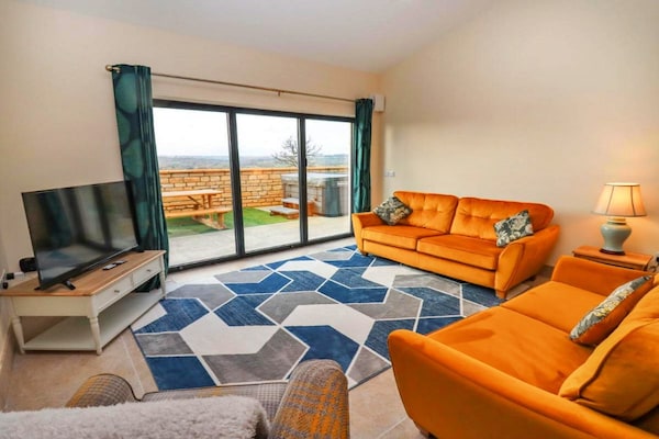 Foto van Schuur in Cotswolds met Hot Tub & Uitzicht - Vakantiehuis in Little Rissington - LivingRoom