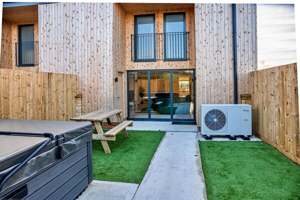 Foto van Schuur in Cotswolds met Hot Tub & Wandelpaden - Vakantiehuis in Little Rissington - GardenSummer