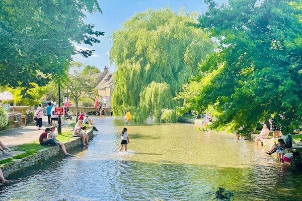 Foto van Schuur in Cotswolds met Hot Tub & Wandelpaden - Vakantiehuis in Little Rissington - AreaSummer20KM