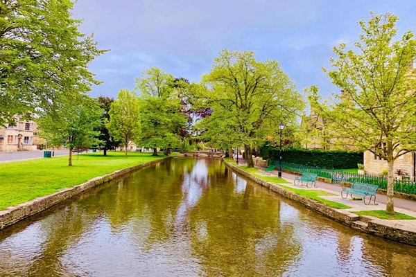 Foto van Schuur in Cotswolds met Hot Tub & Wandelpaden - Vakantiehuis in Little Rissington - AreaSummer20KM