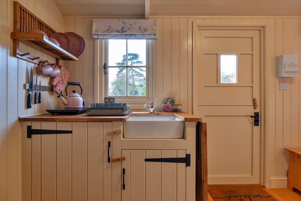 Foto van Glamping in Northamptonshire bij Cotswolds - Vakantiehuis in Steane - Kitchen
