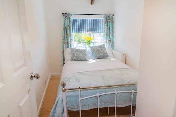 Foto van Cottage in Devon bij hondvriendelijke stranden - Vakantiehuis in West Buckland - BedRoom