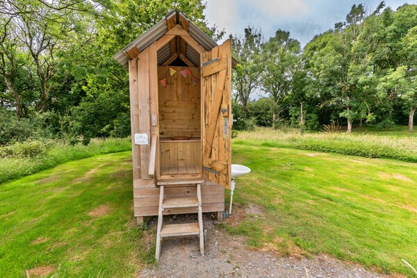 Foto van Bell Tent in Devon bij Prachtige Stranden - Vakantiehuis in Ilfracombe - BathRoom