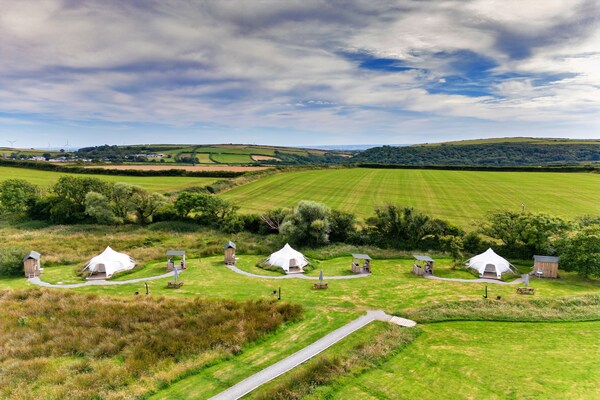 Foto van Bell Tent in Devon bij Prachtige Stranden - Vakantiehuis in Ilfracombe - Outdoor