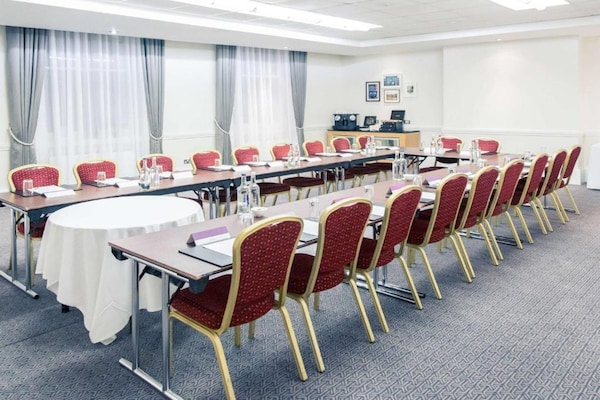 Foto van Bristol Grand Hotel By Sunday - Junior Suite - Vakantiehuis in Bristol - HotelFacilitiesAndServices