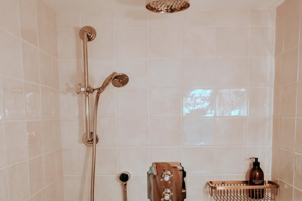 Foto van Basis in de Weald voor vier gasten - Vakantiehuis in Tenterden - BathRoom
