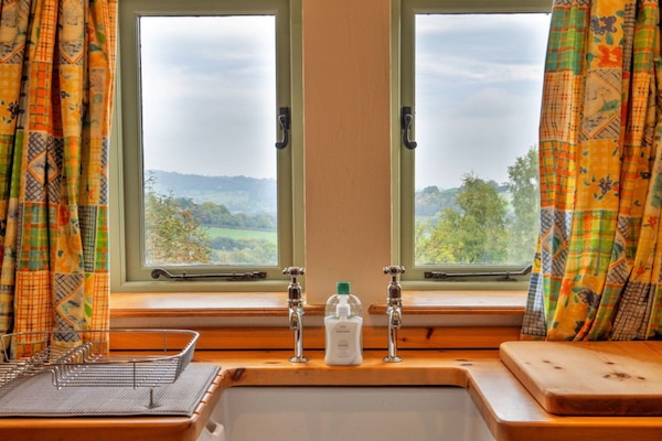Foto van Basis in Derbyshire met uitzicht - Vakantiehuis in Ashover - Kitchen