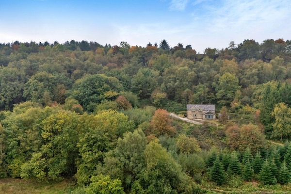 Foto van Basis in Derbyshire met uitzicht - Vakantiehuis in Ashover - AreaSummer1KM