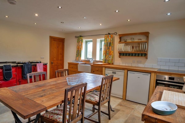 Foto van Basis in Derbyshire met uitzicht - Vakantiehuis in Ashover - DiningRoom