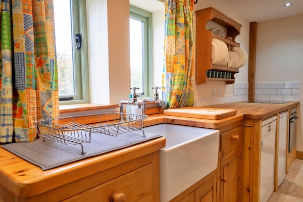 Foto van Basis in Derbyshire met uitzicht - Vakantiehuis in Ashover - Kitchen