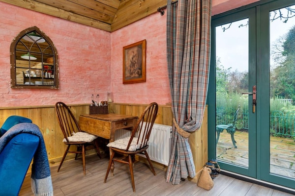 Foto van Boerderij op het nabij de rivier de Great Ouse - Vakantiehuis in Godmanchester - DiningRoom