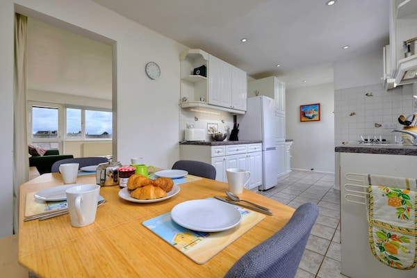 Foto van Bungalow in de kustplaats Pwllheli - Vakantiehuis in Abersoch - DiningRoom