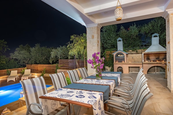 Foto van Villa op Zakynthos met privézwembad & uitzicht - Vakantiehuis in Ζakynthos - TerraceBalcony