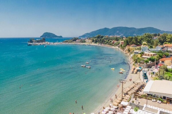 Foto van Villa op Zakynthos met privézwembad & uitzicht - Vakantiehuis in Ζakynthos - AreaSummer20KM