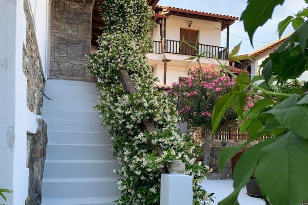 Foto van Appartement in Agios Nikolaos bij Strand - Vakantiehuis in Agios Nikolaos - ExteriorSummer