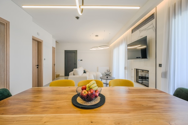 Foto van Het appartement van het Rosy-paar - Vakantiehuis in Anopolis - DiningRoom