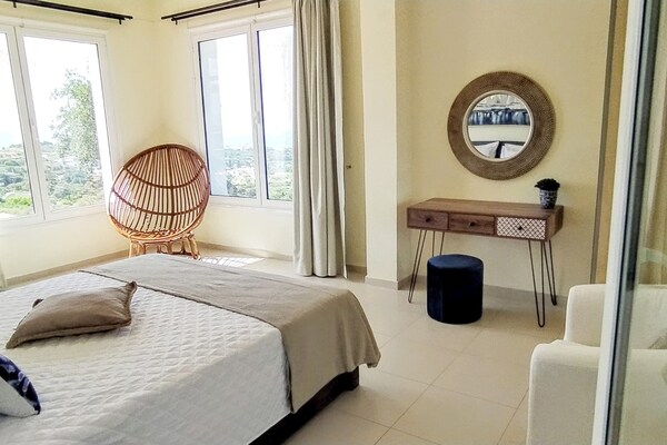 Foto van Beautiful 5bedroom villa big pool, close to beach! - BedRoom