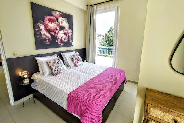 Foto van Beautiful 5bedroom villa big pool, close to beach! - BedRoom
