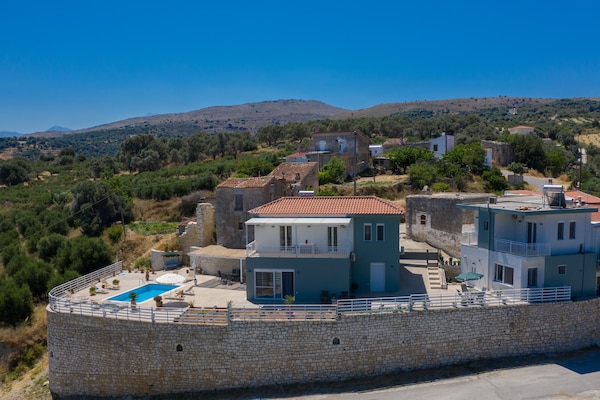 Foto van Villa in Agia Triada met privézwembad - Vakantiehuis in Agia Triada - Outdoor