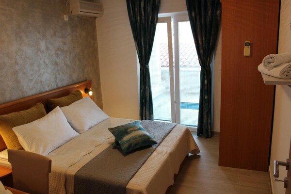 Foto van Appartement in Stara Novalja met groot terras - Vakantiehuis in Stara Novalja - BedRoom
