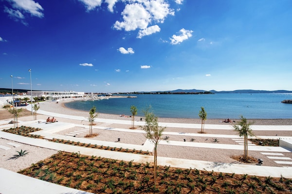 Foto van Villa met privézwembad in Sukošan - Vakantiehuis in Sukosan - AreaSummer1KM