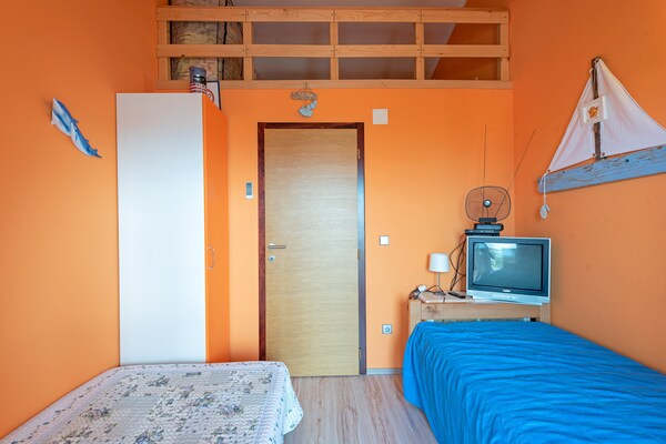 Foto van Vakantiehuis Mandre bij Prachtige Stranden - Vakantiehuis in Kolan - BedRoom