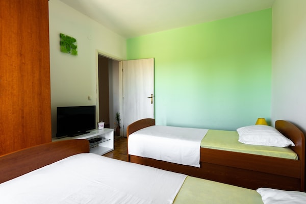 Foto van Appartement in Rogoznica bij strand - Vakantiehuis in Rogoznica - BedRoom