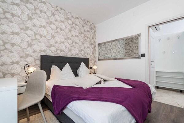 Foto van Appartement met ייn slaapkamer en balkon - Vakantiehuis in Mlini - BedRoom